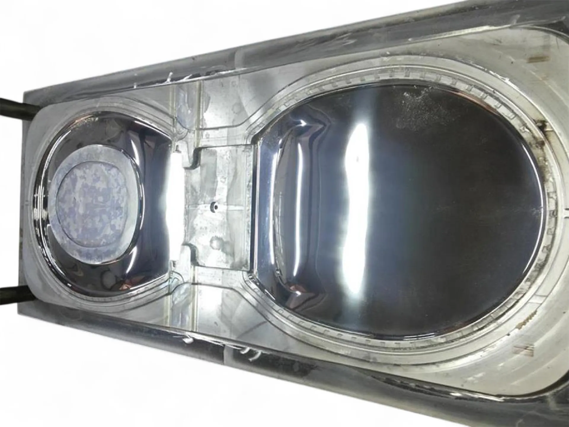 Precision Mold Polishing